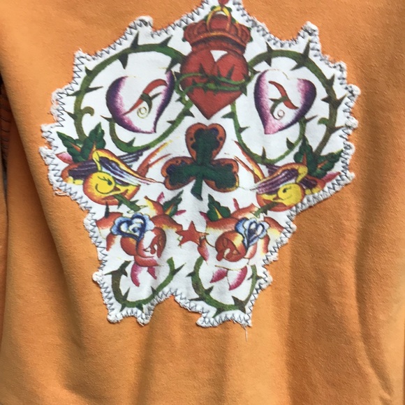 says xxl but no way I would say med.  ptp is 19 1/2 and length 25 - Picture 2 of 8